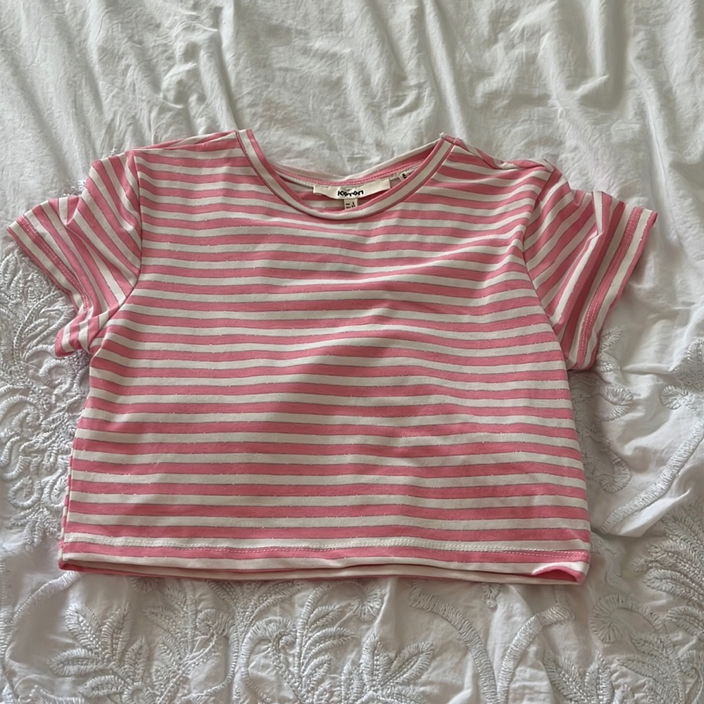 pink and white crop top